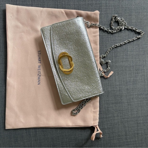 Stuart Weitzman Silver Metallic Clutch/Crossbody Chain - Picture 4 of 4